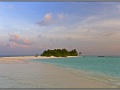 Maldives, Radhdhiggaa Island